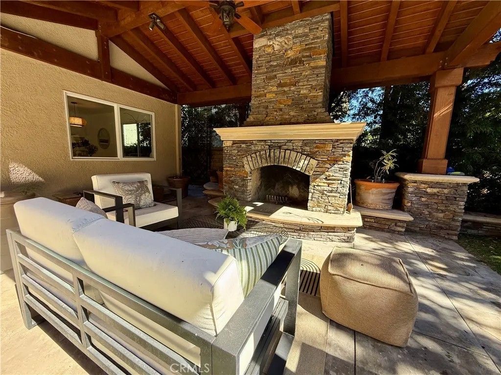 Photo of 31892 Wagon Wheel Ln, Rancho Santa Margarita, CA 92679 (MLS # OC25241406)