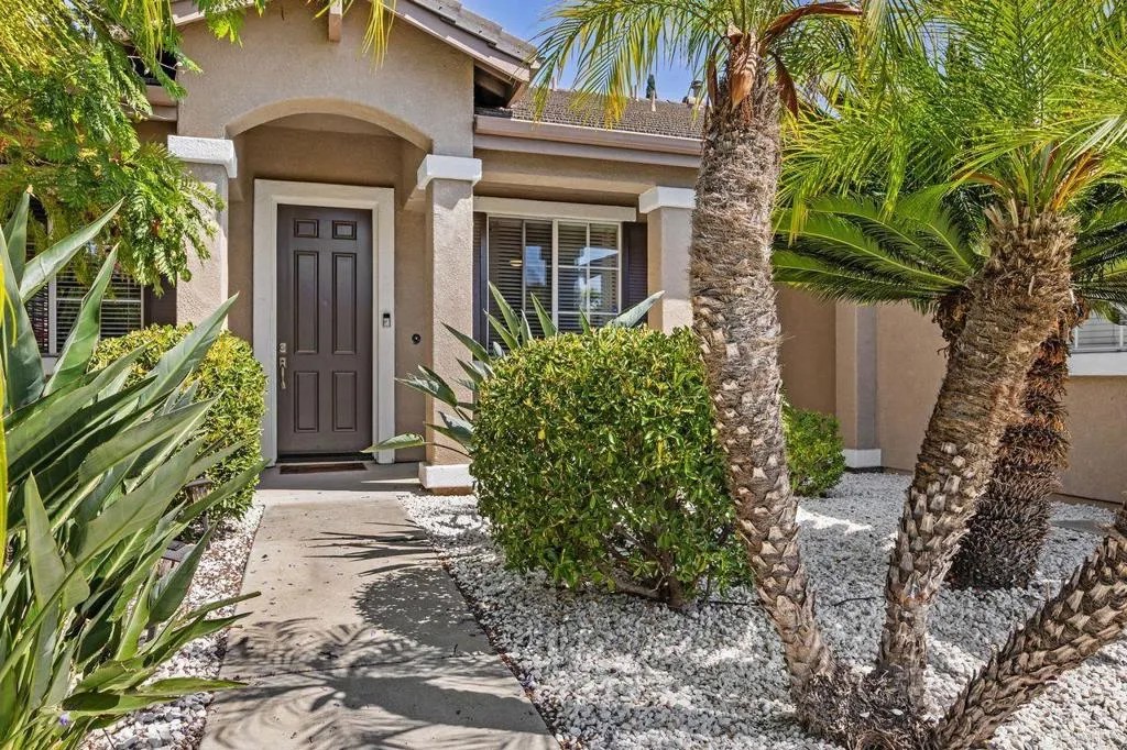 868 Panella Court