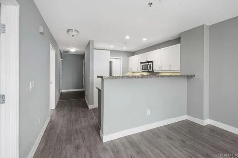 Tiny photo for 427 9th Avenue #405, San Diego, CA 92101 (MLS # PTP2505507)