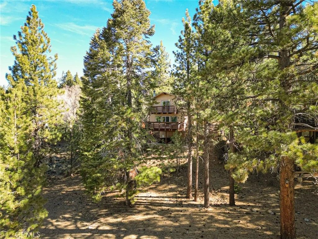 Photo of 43869 Mendocino Drive, Big Bear Lake, CA 92315 (MLS # IG26055559)