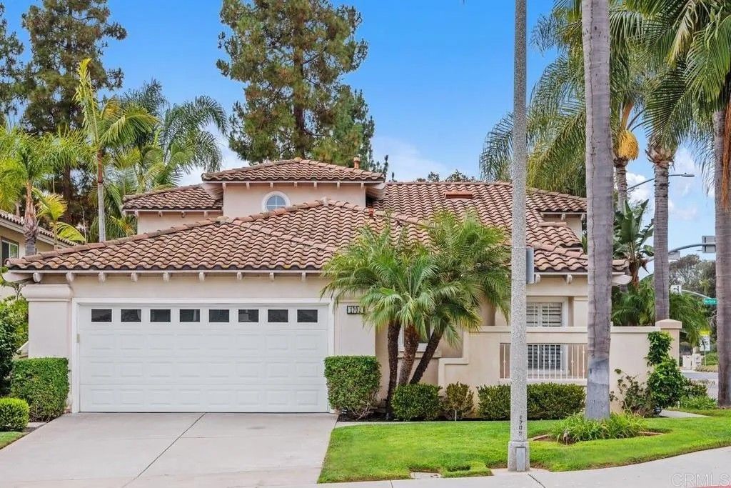 Photo of 1702 Blackbird Circle, Carlsbad, CA 92011 (MLS # NDP2606356)