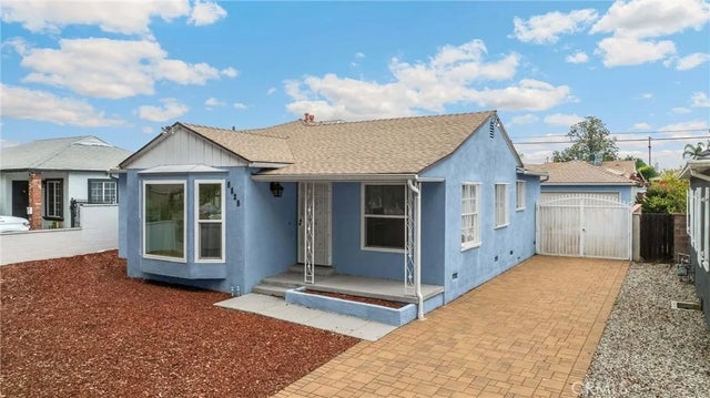 8828 Zeiler Avenue, Los Angeles