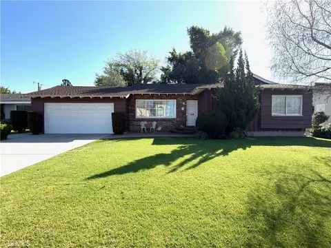 17910 Summer Ave, Artesia, CA 90701 - #: SR26062644