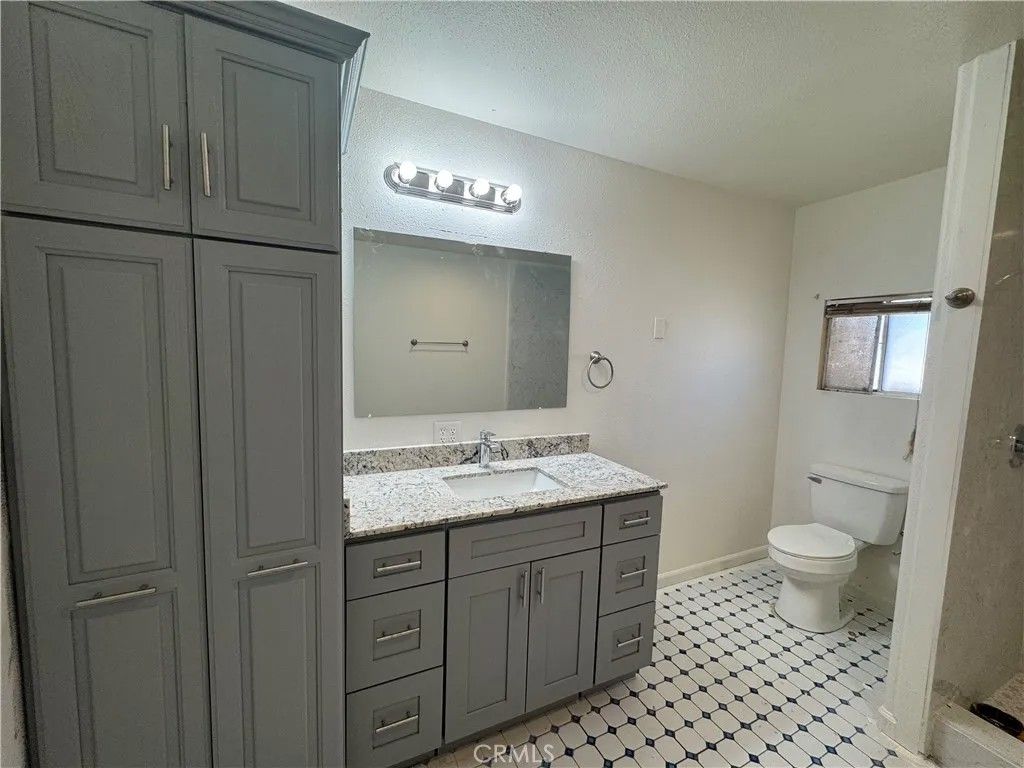 Photo of 6475 Stover Ave, Riverside, CA 92505 (MLS # PW25280352)