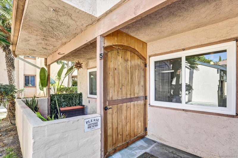 851 W San Ysidro 5