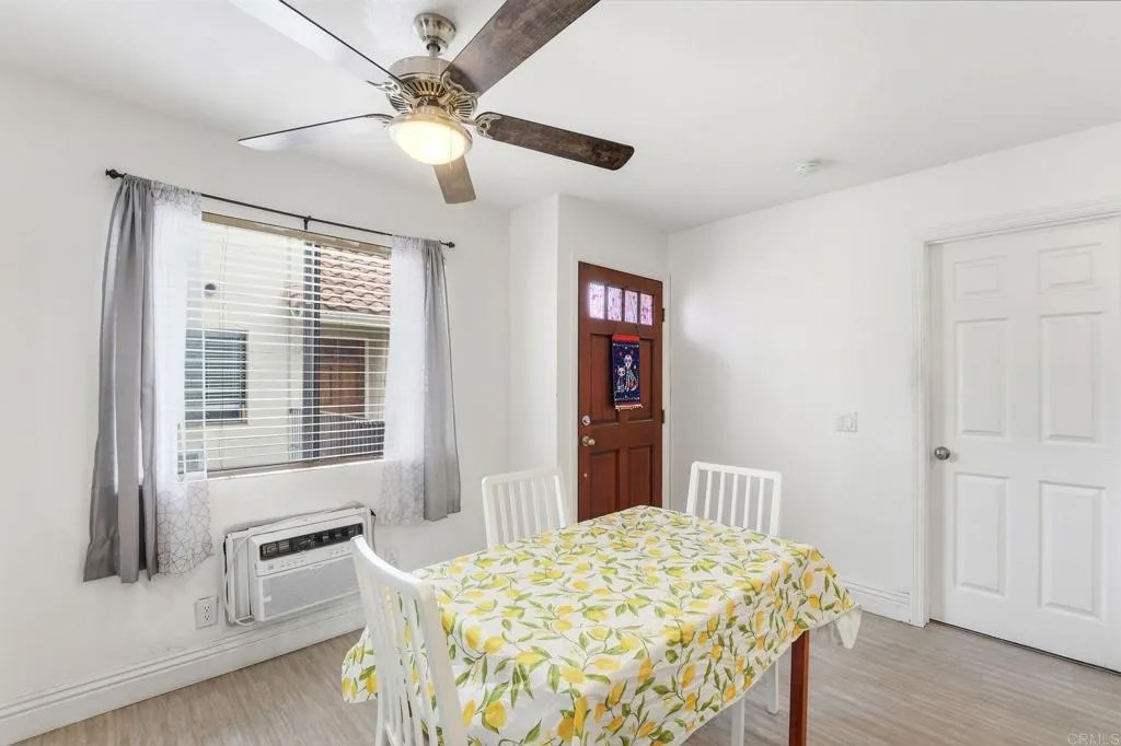 10174 Camino Ruiz 46