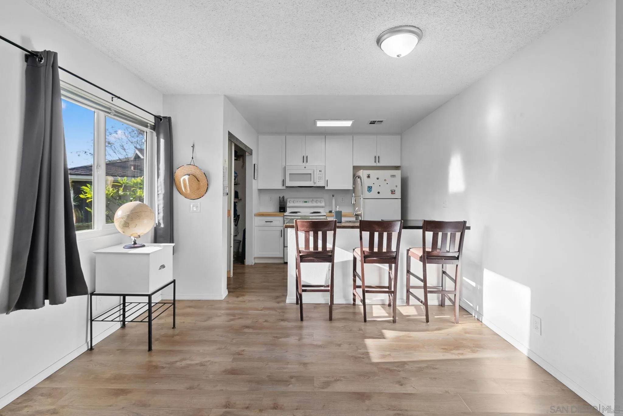 12156 Wintergreen Dr 1