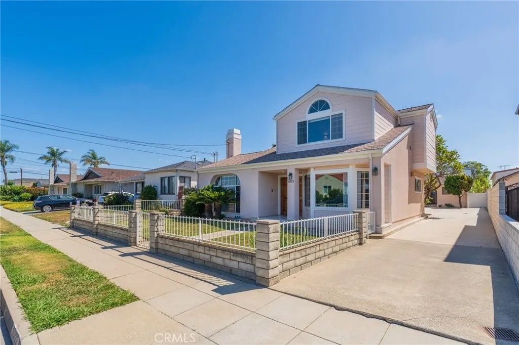 Photo of 16022 S Dalton Ave, Gardena, CA 90247 (MLS # SB26095337)