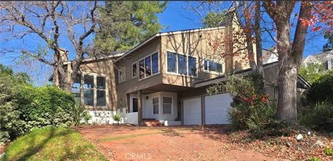 Photo of 31991 Viapavo Real Real, Coto De Caza, CA 92679 (MLS # OC25263444)