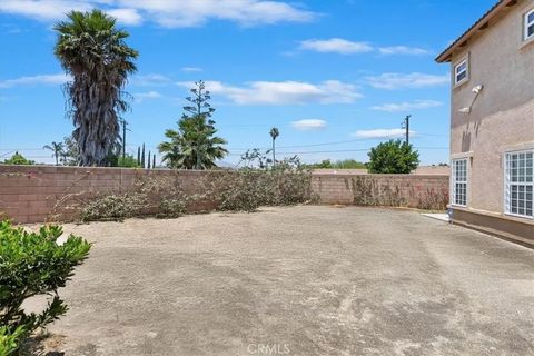 Tiny photo for 1339 Castledale Street, Riverside, CA 92501 (MLS # IV25232533)