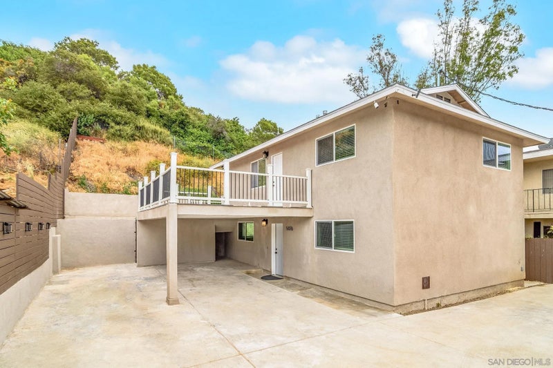 5074 AUBURN DRIVE