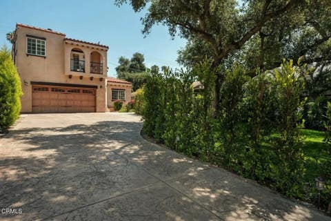 Photo of 3359 Mills Avenue, La Crescenta, CA 91214 (MLS # P1-27162)