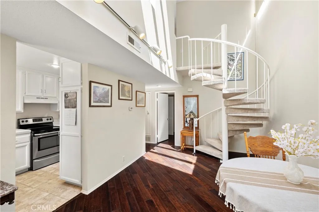 5744 E Creekside 57