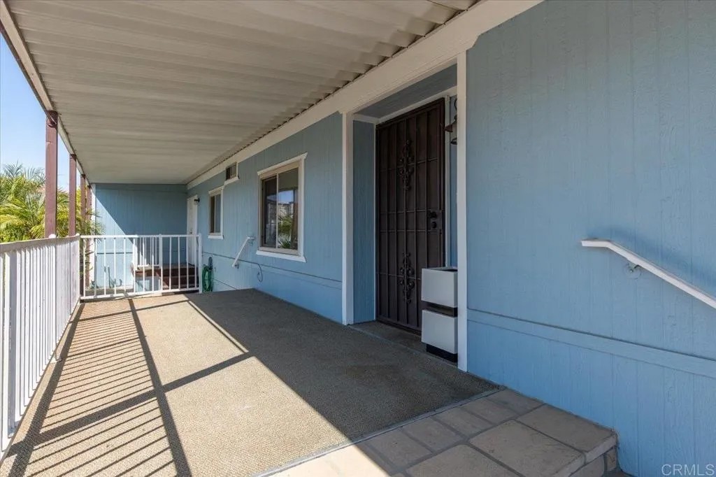 1627 Toyon