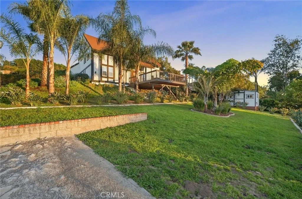 Photo of 3890 Forbell Place, Fallbrook, CA 92028 (MLS # SW26045315)