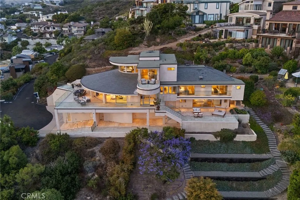 900 Gainsborough Drive