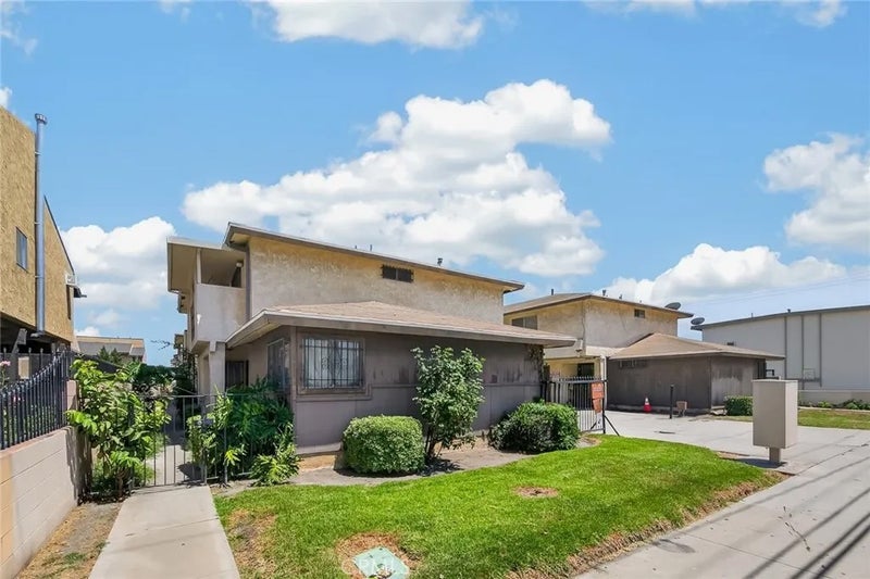 3708 Baldwin Ave 10