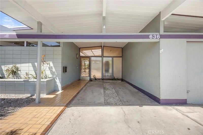 636 S Woodland