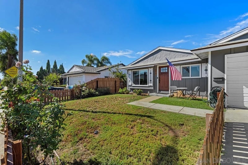 3862 Coleman Ave
