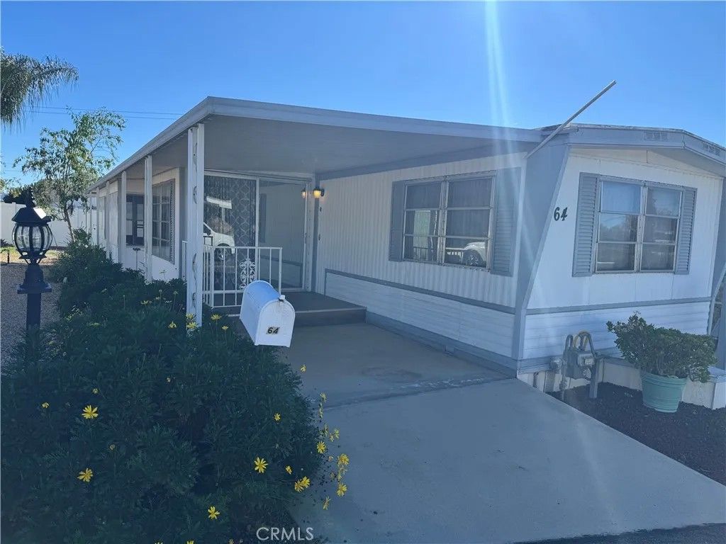 Photo of 1700 S State St #64, Hemet, CA 92543 (MLS # IV26010929)