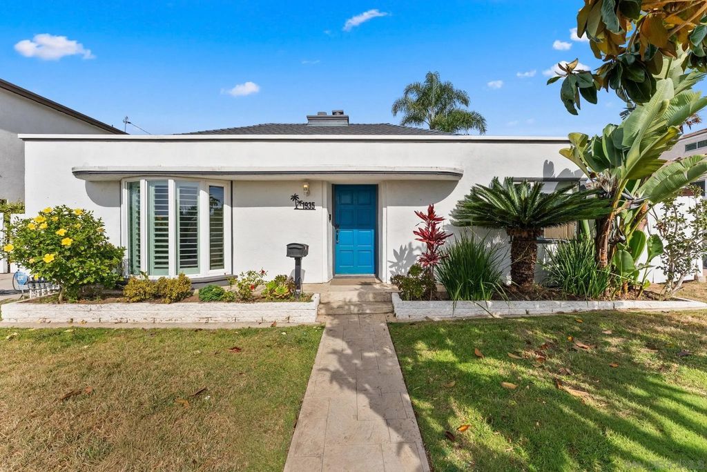 Photo of 1935 Goldfield St, San Diego, CA 92110 (MLS # 260009531)