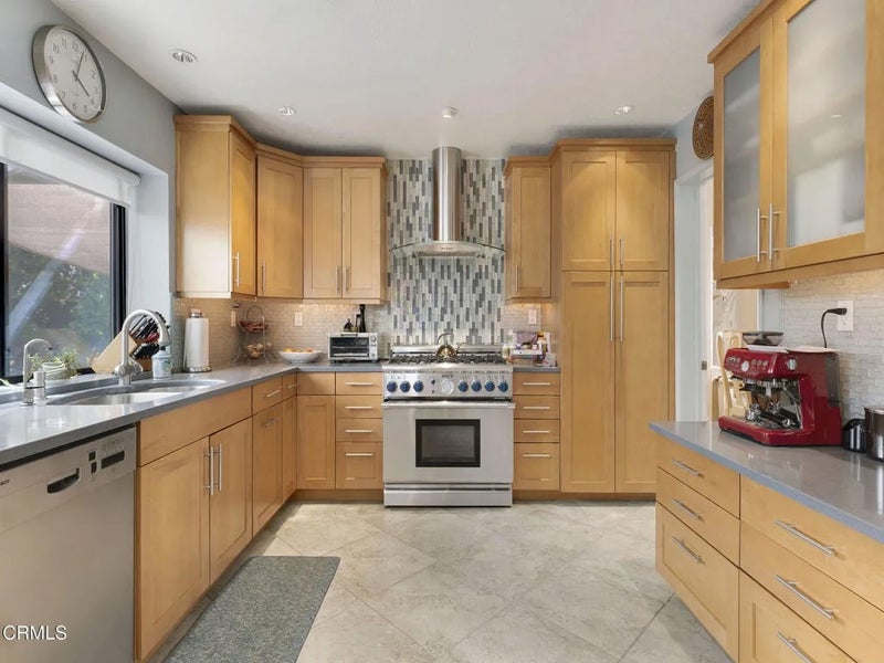 754 Lynnmere Drive