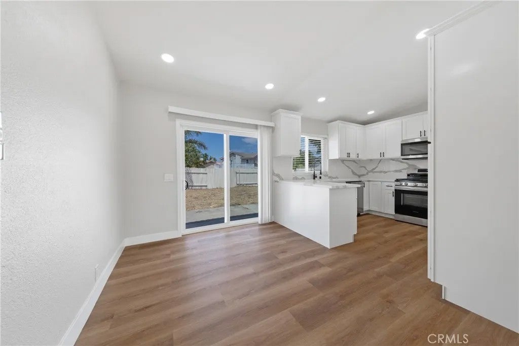 Photo of 152 E Sage Avenue, San Jacinto, CA 92582 (MLS # TR26174708)