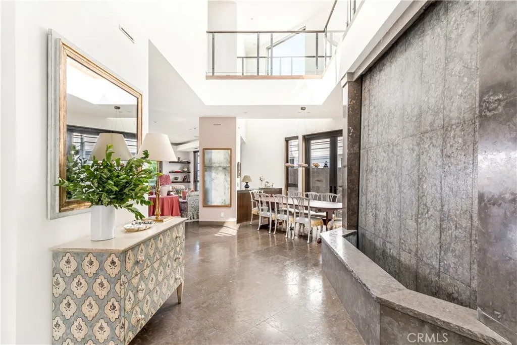 8 Beacon Bay