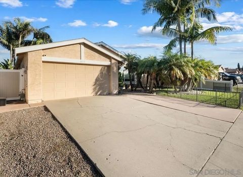 Tiny photo for 10853 Westonhill Dr, San Diego, CA 92126 (MLS # 250045679)
