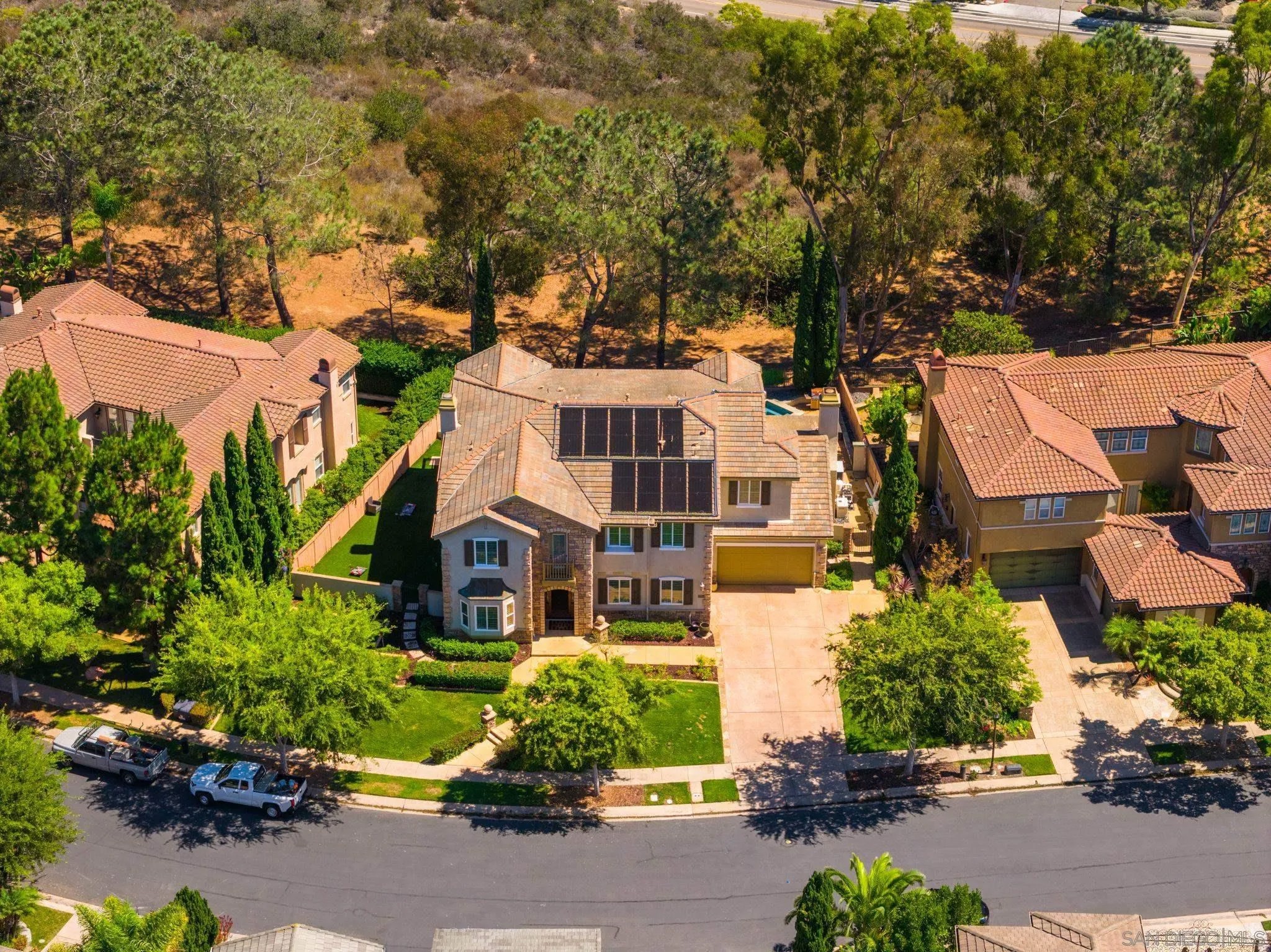 571 Lynwood Dr.