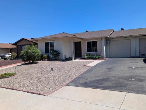 Photo of 4593 Sunrise Ridge, Oceanside, CA 92056 (MLS # NDP2606487)