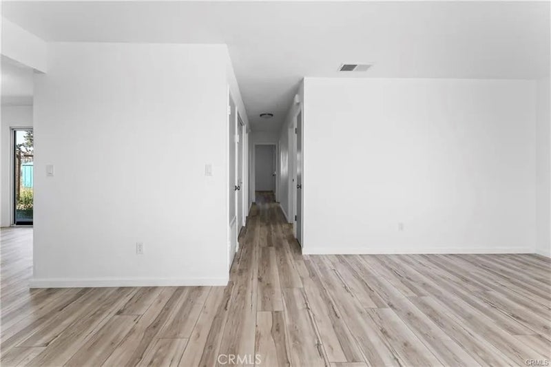 3800 Ruidosa