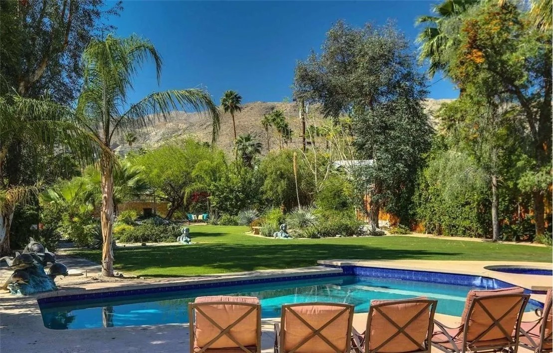 68051 Valley Vista Drive
