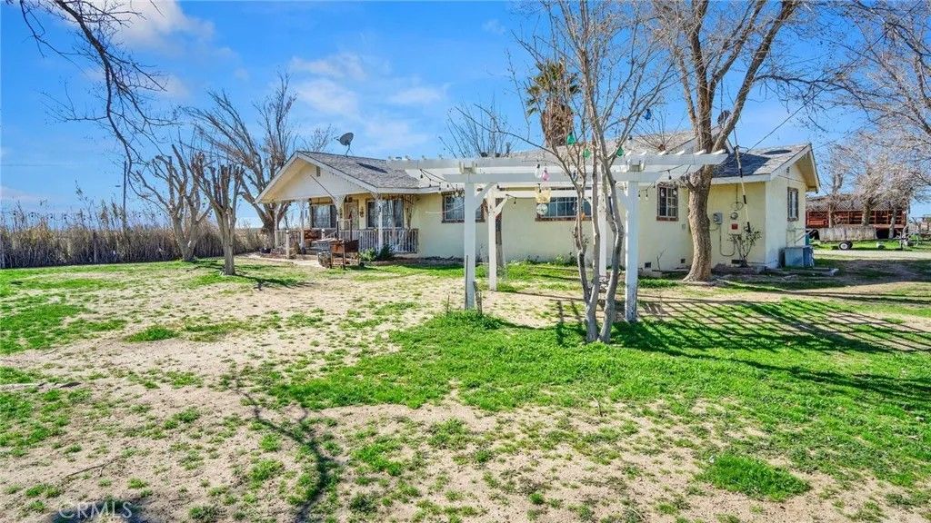 Photo of 50137 40th Street West St, Lancaster, CA 93536 (MLS # SR26032205)