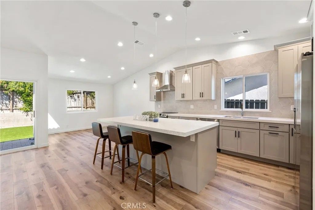 Photo of 53475 Avenida Bermudas, La Quinta, CA 92253 (MLS # OC26019581)