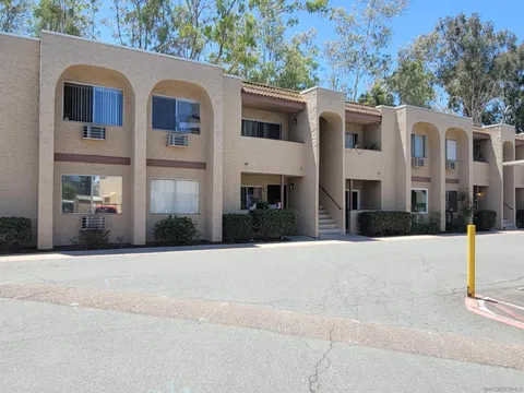 3557 Kenora Dr Unit 22, Spring Valley, CA 91977 - #: 250043572