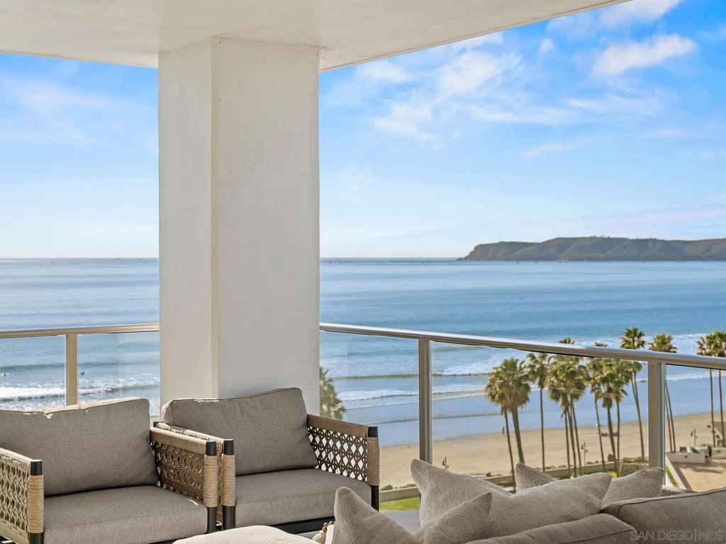 Photo of 1810 Avenida Del Mundo #907, Coronado, CA 92118 (MLS # 260003811)