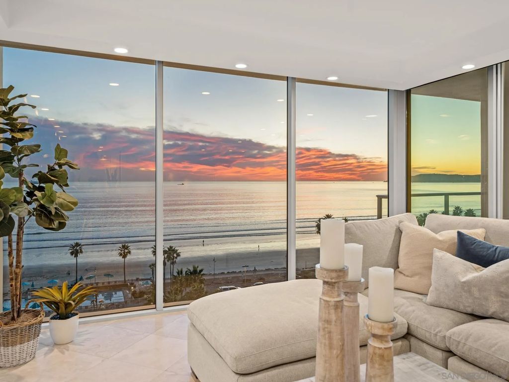 Photo of 1810 Avenida Del Mundo #907, Coronado, CA 92118 (MLS # 260003811)