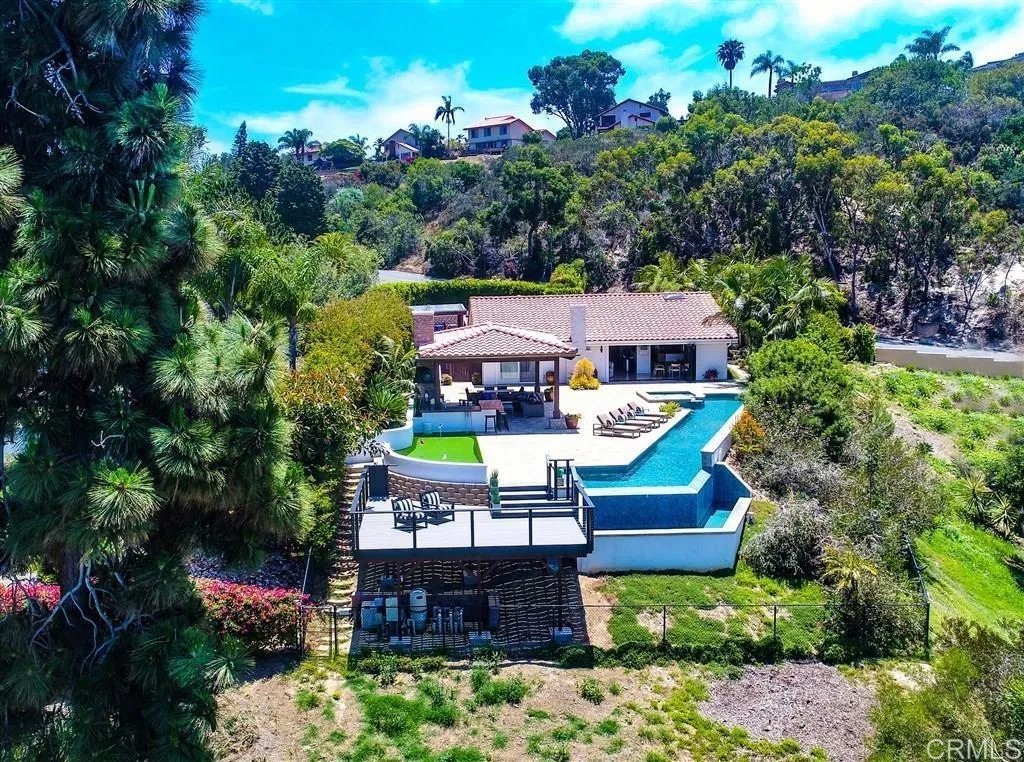560 San Andres Dr.