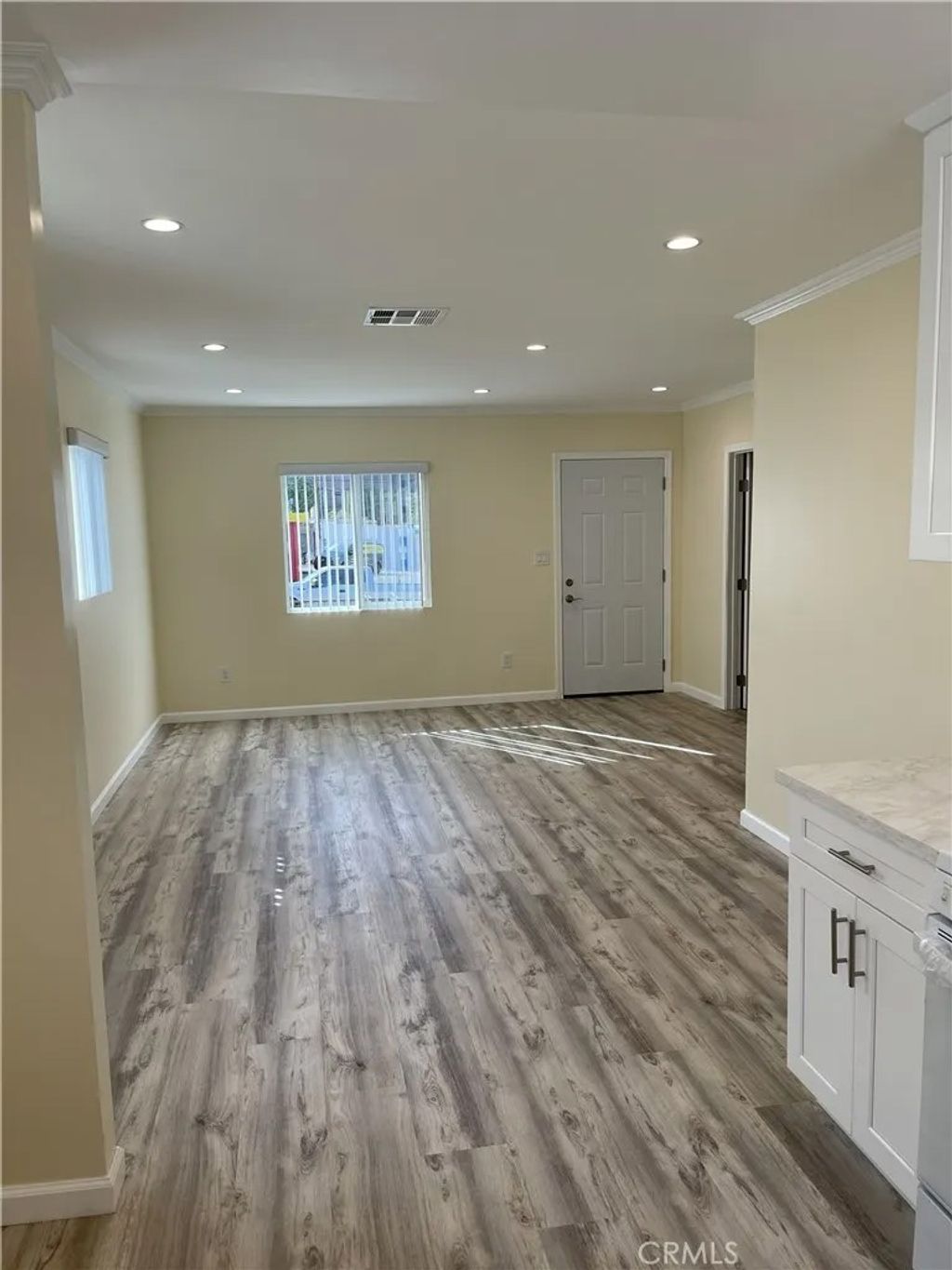 Photo of 369 E Santa Anita Avenue, Burbank, CA 91502 (MLS # GD26088050)