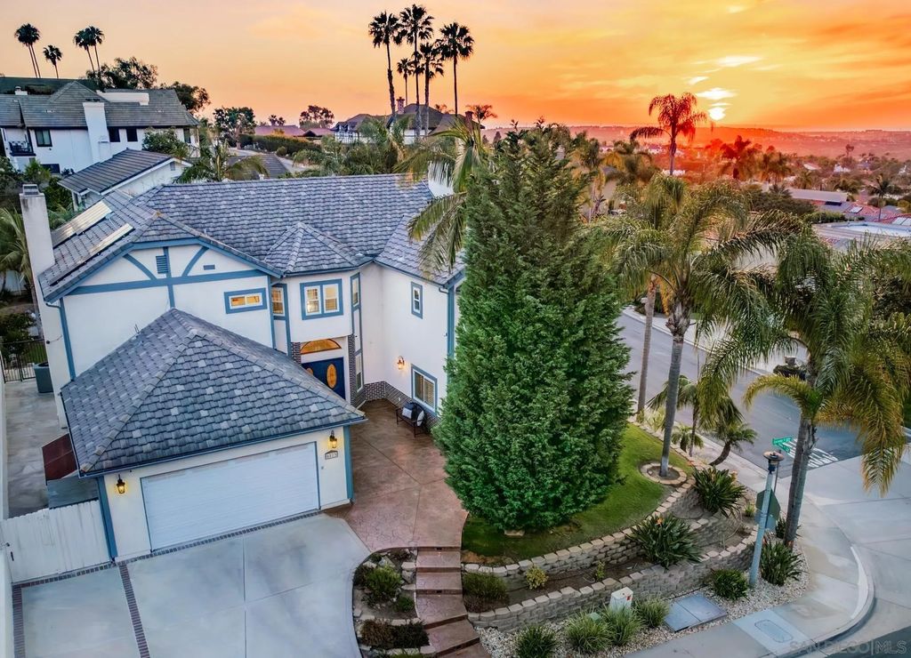 Photo of 6823 Corintia St, Carlsbad, CA 92009 (MLS # 260010276)