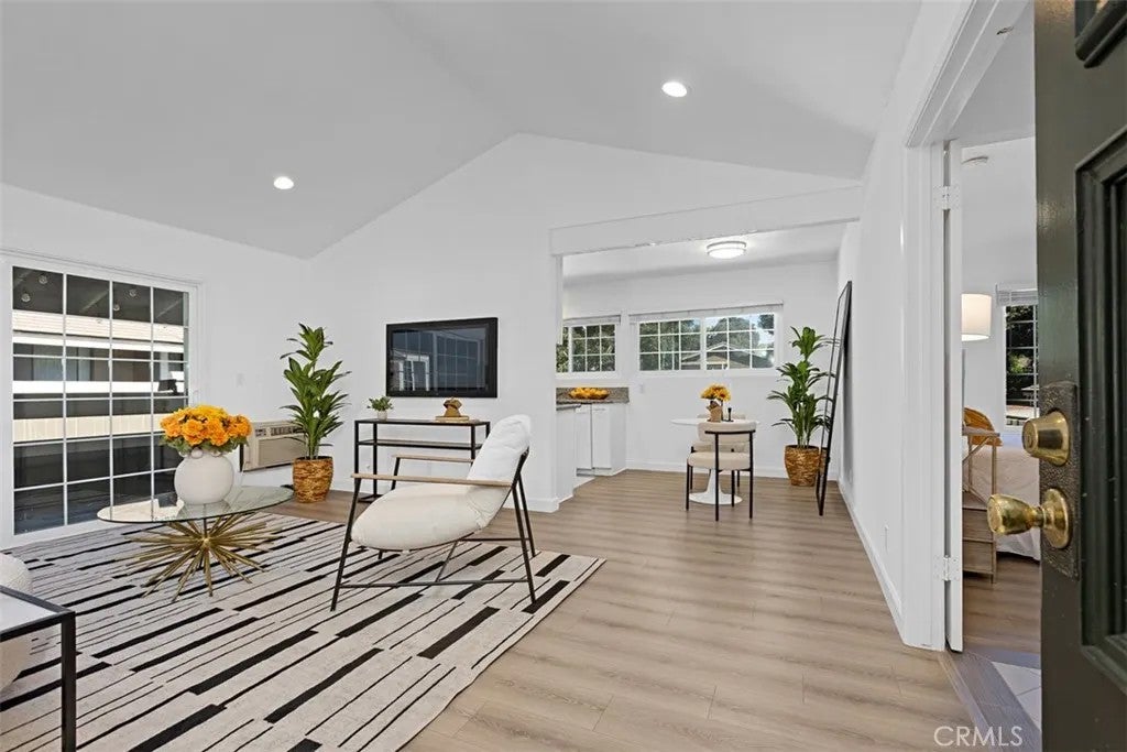 254 Streamwood