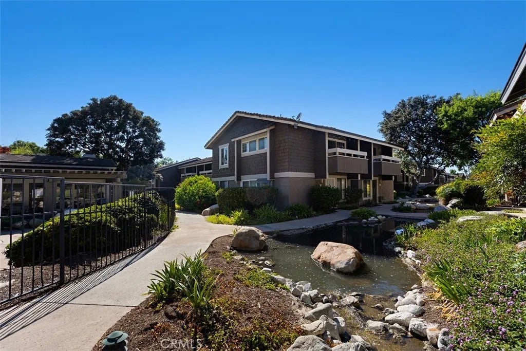 254 Streamwood