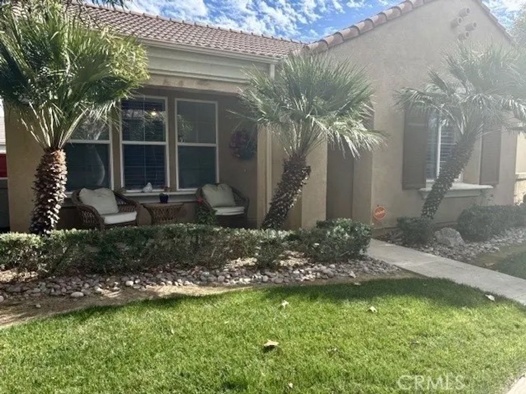 Photo of 257 Stricker Ln, Hemet, CA 92545 (MLS # SW26019401)