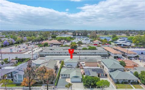 Tiny photo for 10921 Walnut ST, Los Alamitos, CA 90720 (MLS # OC26097675)