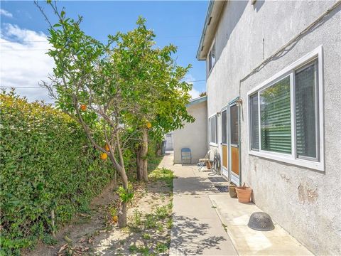 Tiny photo for 10921 Walnut ST, Los Alamitos, CA 90720 (MLS # OC26097675)
