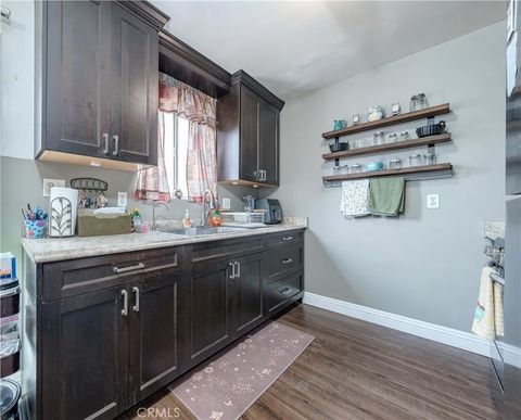 Tiny photo for 10921 Walnut ST, Los Alamitos, CA 90720 (MLS # OC26097675)