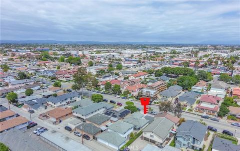 Tiny photo for 10921 Walnut ST, Los Alamitos, CA 90720 (MLS # OC26097675)