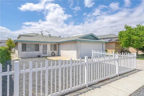 Tiny photo for 10921 Walnut ST, Los Alamitos, CA 90720 (MLS # OC26097675)