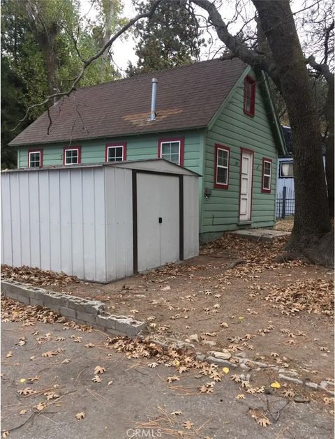 Photo of 269 Log Lane, Crestline, CA 92325 (MLS # IV25257096)